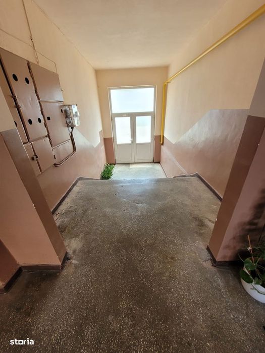 Apartament 3 camere decomandat | Carpați II | Etaj 4