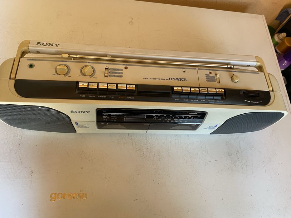 Radiocasetofon Sony cfs w 303 L