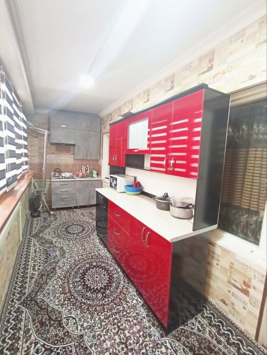 Квартира сотилади