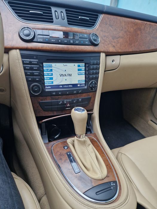 Mercedes benz cls 320