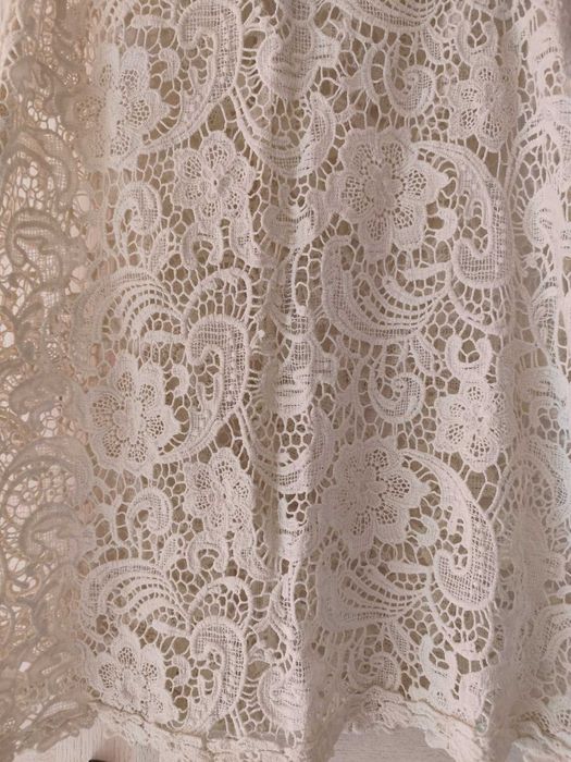 Дантелена рокля-туника