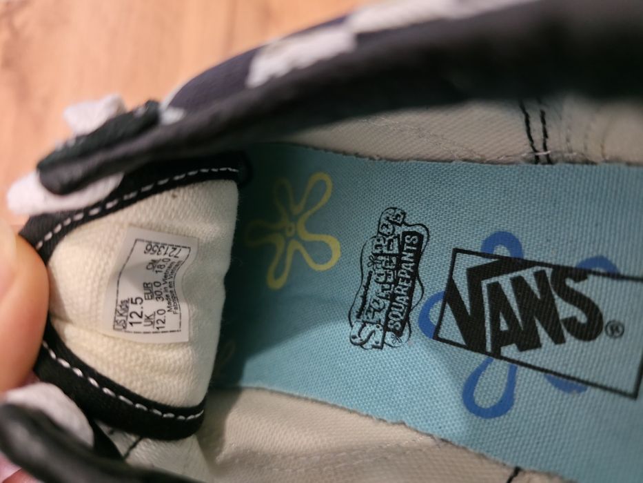 Кеды vans каллобарация спанч боб 30 размер