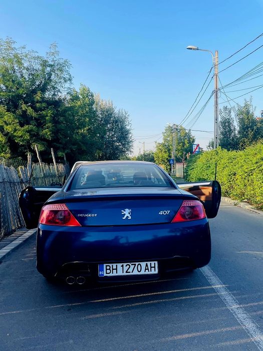 Peugeot 407 coupe