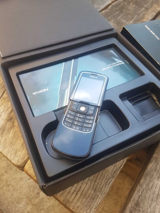 Nokia 8800 Titan Special Edittion Made in Germany Nokia 8600 Luna New