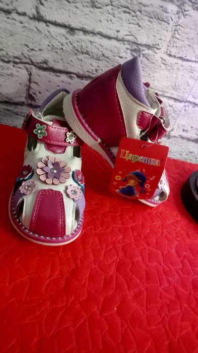 Детские сандали, обувь