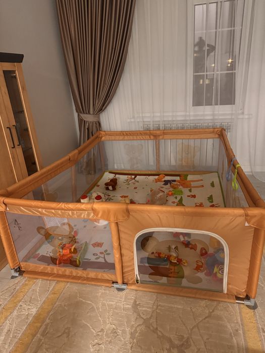 Продается Игровой манеж