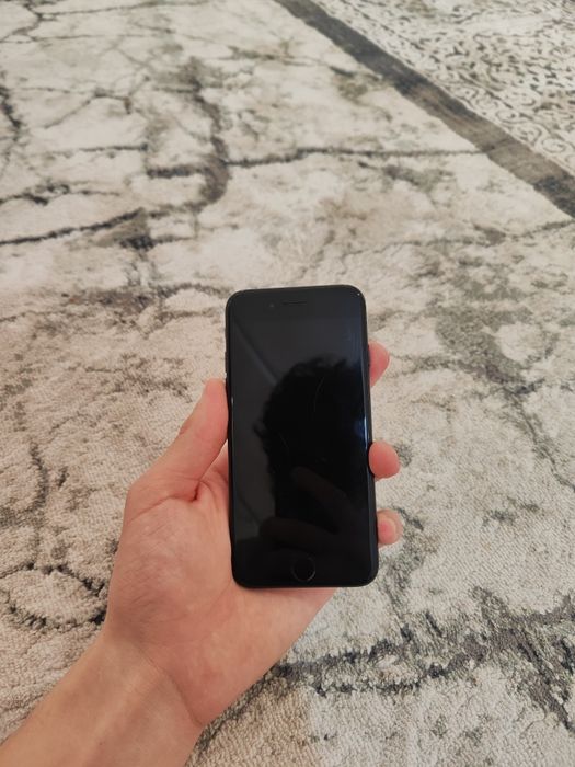 Iphone 7 продаётся срочно!!!