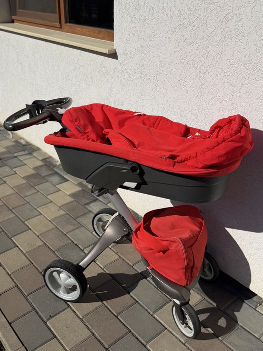 CARUCIOR  STOKKE Xplory 3 in 1  + Scaun auto+ baza fixare Isofix