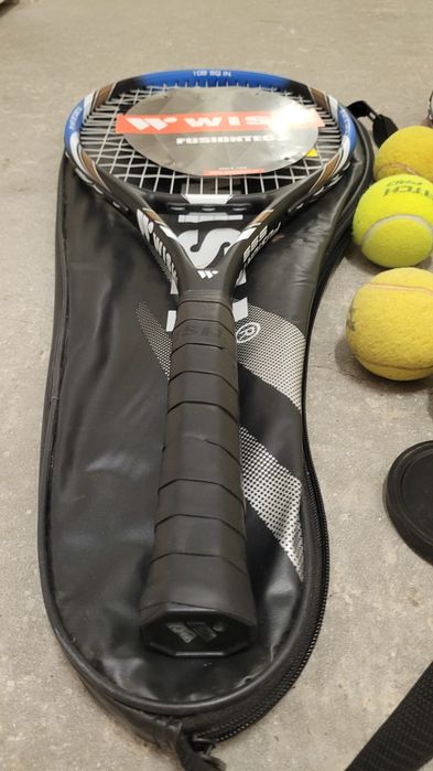 Set 2 rachete tenis de câmp NOI + mingi + husă