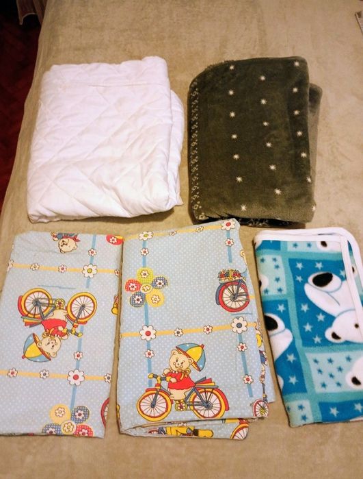 Set Lenjerie pătuț, Husă saltea, pături