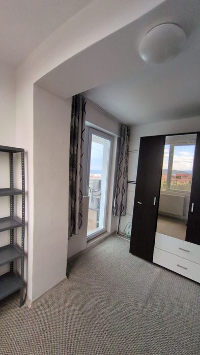 Inchiriez ap. 2 cam. Decomandat zona Calea Turzii