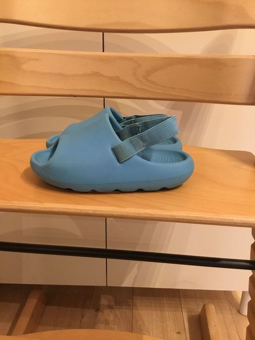 Обувки и сандали за момиче CROCS, ZARA, H&M, IKAIDI, р-р 27 и 28