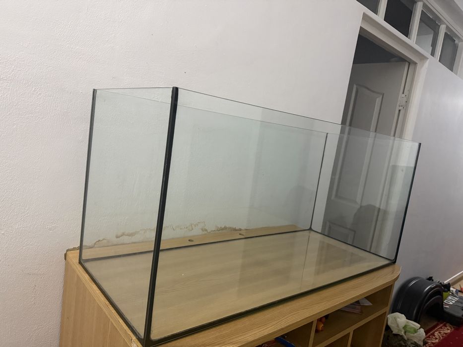 Acvariu 200 L    100x50x40 cm