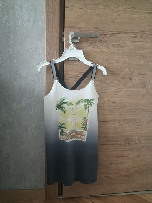 Маркови дрехи за момиче 9-11г.