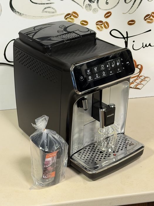 Кафемашина кафе автомат Philips EP3246 с гаранция