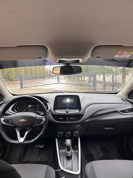 Onix автомобиль продается