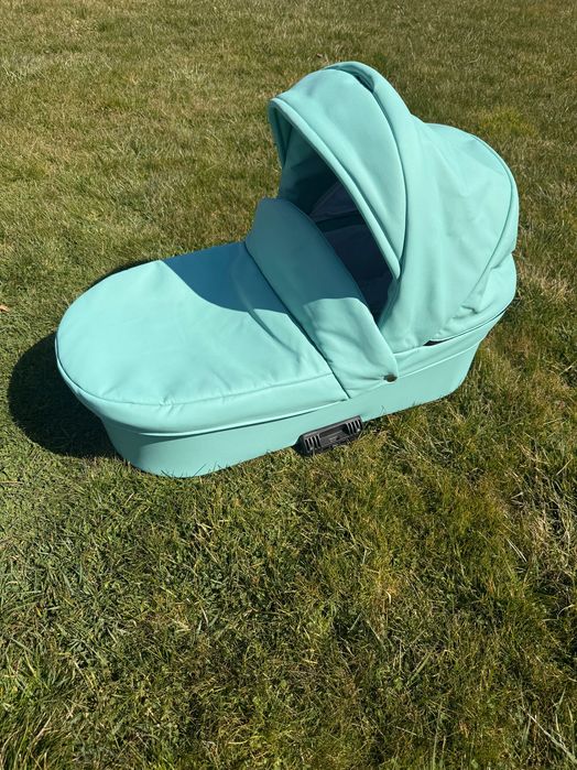 Детска количка RETRUS 3в1