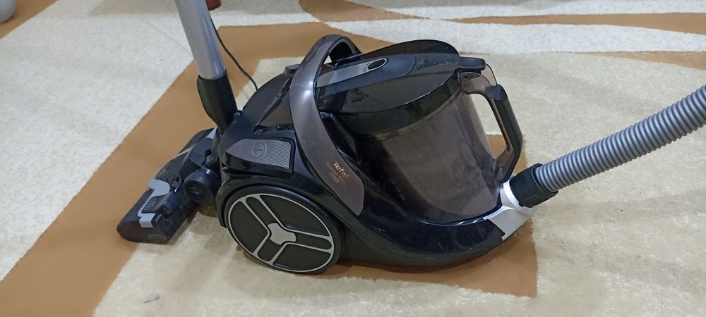 Пылесос сотилади