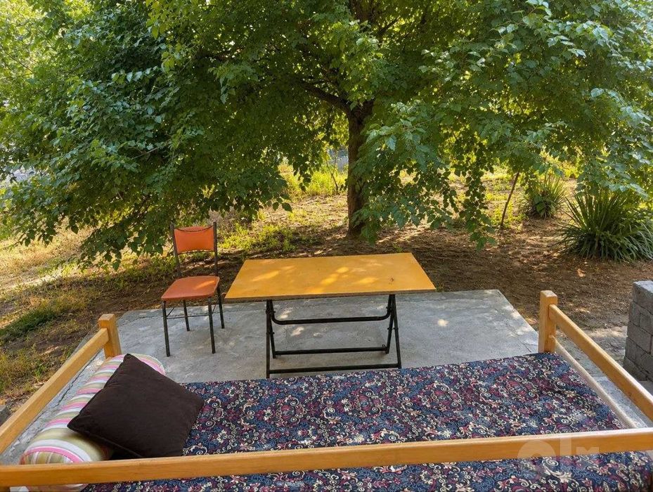 Medgaradokda 2 xona kvartira kvadrat kotta 75m2 +sotiladi 1 eaj 69000!