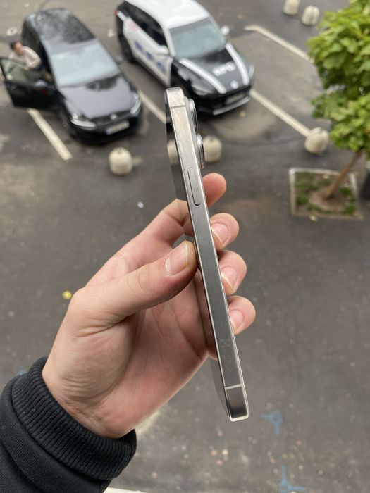 Iphone 15 pro max Silver