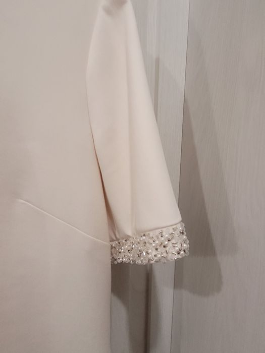 Вечернее  женское платье