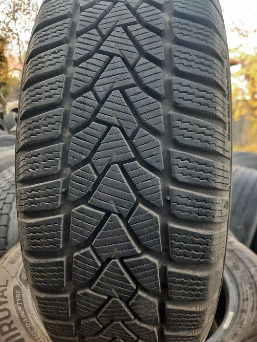 185/65/15 Зимни Гуми