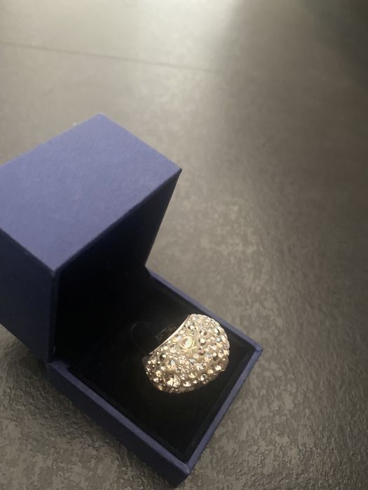 Inel Swarovski 60