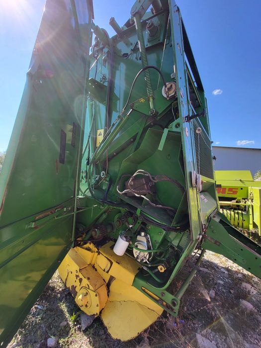 Пресс подборщик  John deere 550