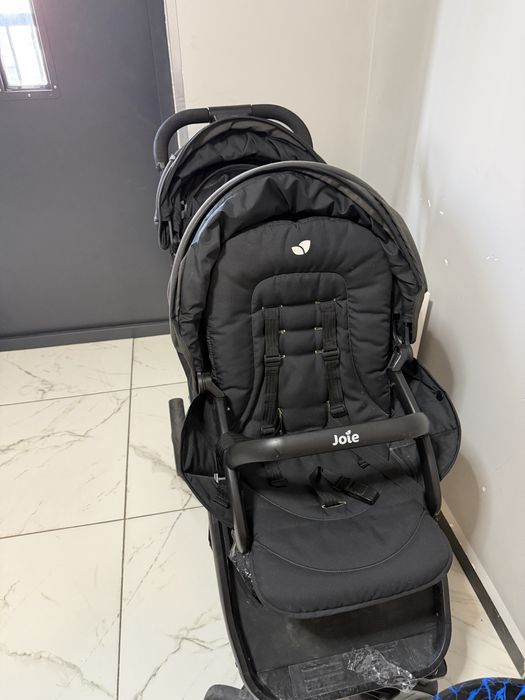 Продам коляся для двойни Joly