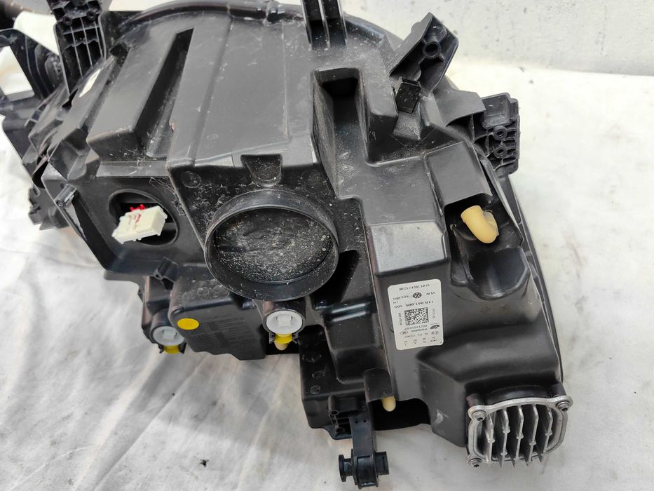 Оригинални  фарове  Vw ID4 Full Led