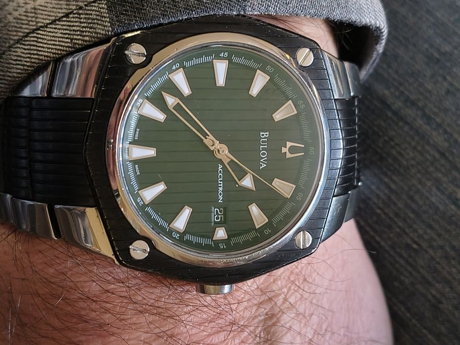 Bulova accutron corvara