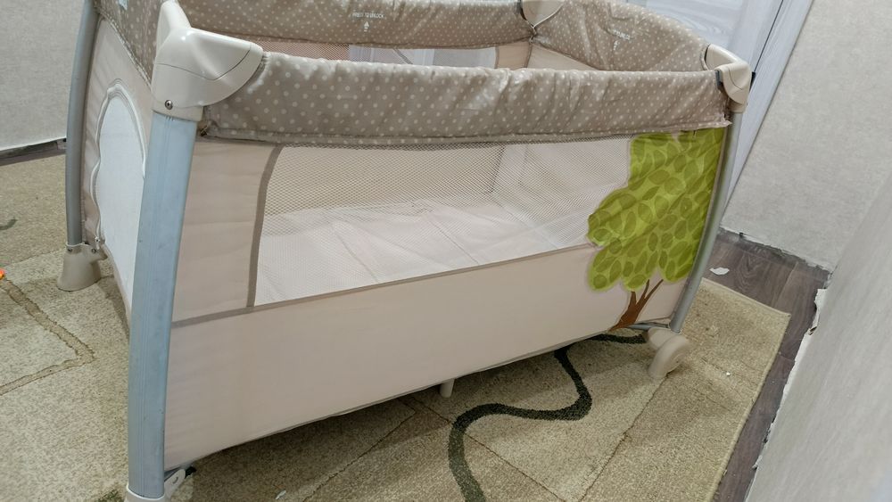 Манеж детский бежевый