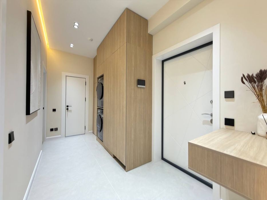 Продается новостройка 2/11/14 новый ремонт 54м2 Садык Азимова