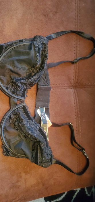 Tommy Hilfiger,Victoria's Secret,Puma