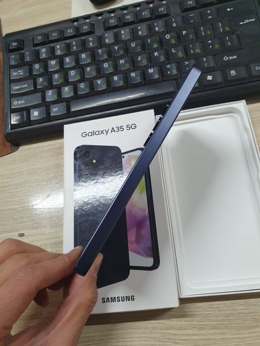 Samsung A35 5G 8/128Gb новый