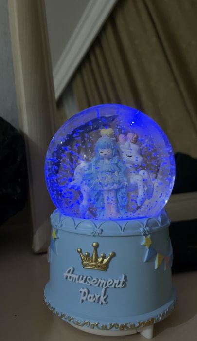 Музыкальный стеклянный шар