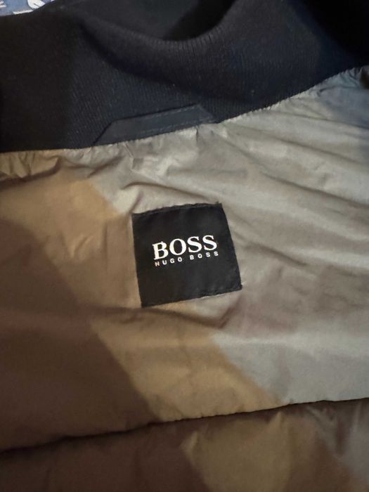 Geaca de iarna HUGO BOSS originala 100%