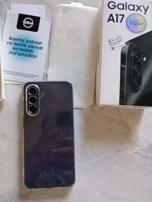 Samsung A17. Yengi