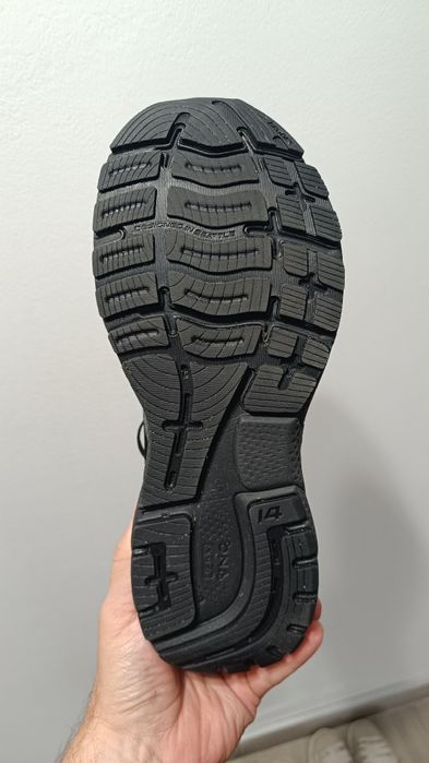 Adidas Brooks Ghost 14 preț 160 ron