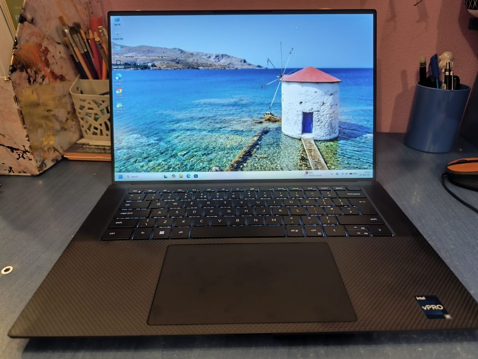 Dell Precision 5570,  i9-12900H, 32GB DDR5, RTX A2000 8GB, SSD 512GB