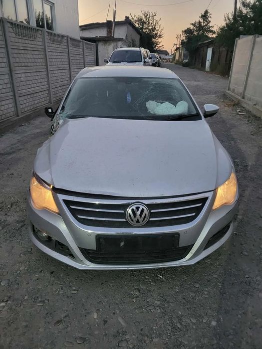 Bara fata/Bara spate/Capota spate/Usa dreapta fata/Usa dreapta spate/Usa stanga spateVolkswagen Passat CC