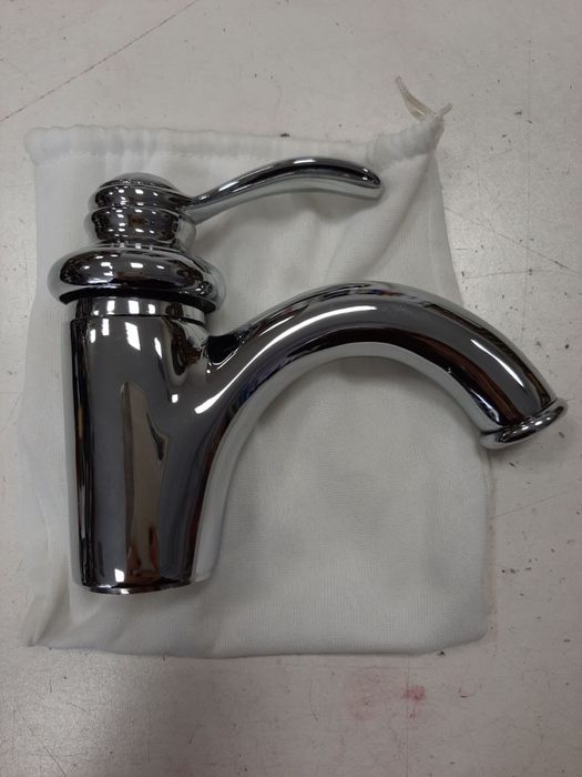 Смесителни батерии за баня