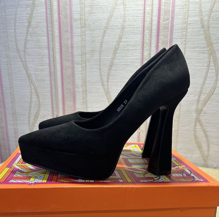 Туфли замшевые черные