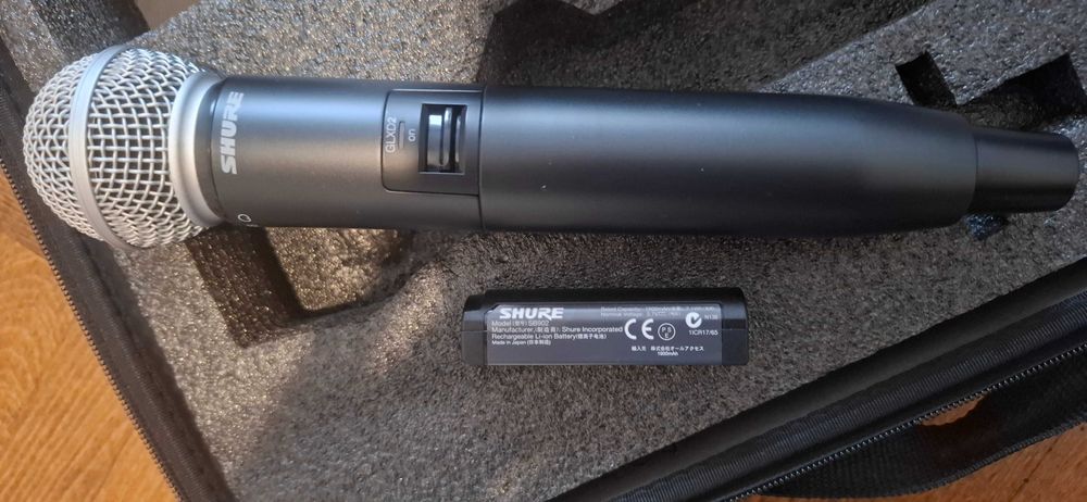 Microfon wireless SHURE GLXD4- stare foarte bună