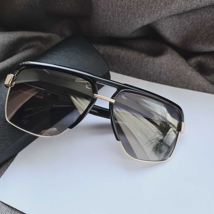 Солнцезащитные очки Dsquared