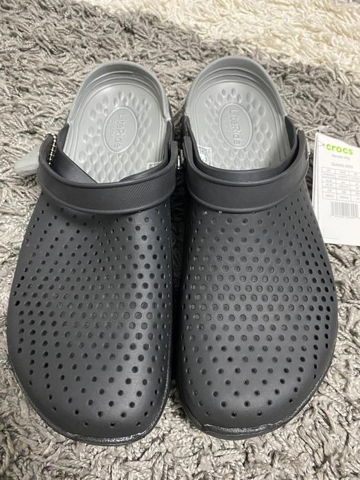 Шлепки "crocs" , 43 размер, новые.