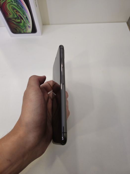 Продам iphone XS Max 256gb 100%