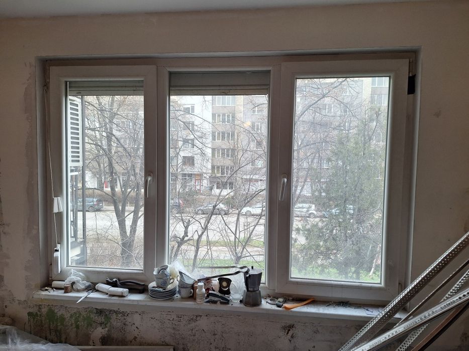 Дограма за хола и спалнята пвц