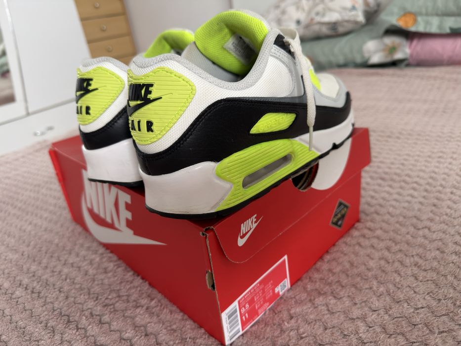 Vând Nike Air Max 90 GTX
