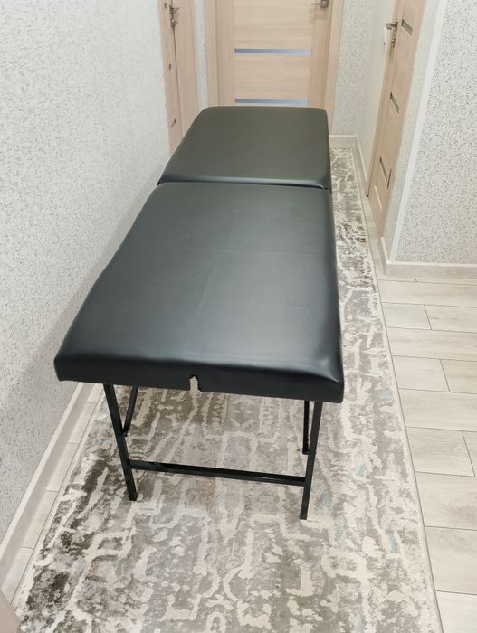 Продам Новые кушетки